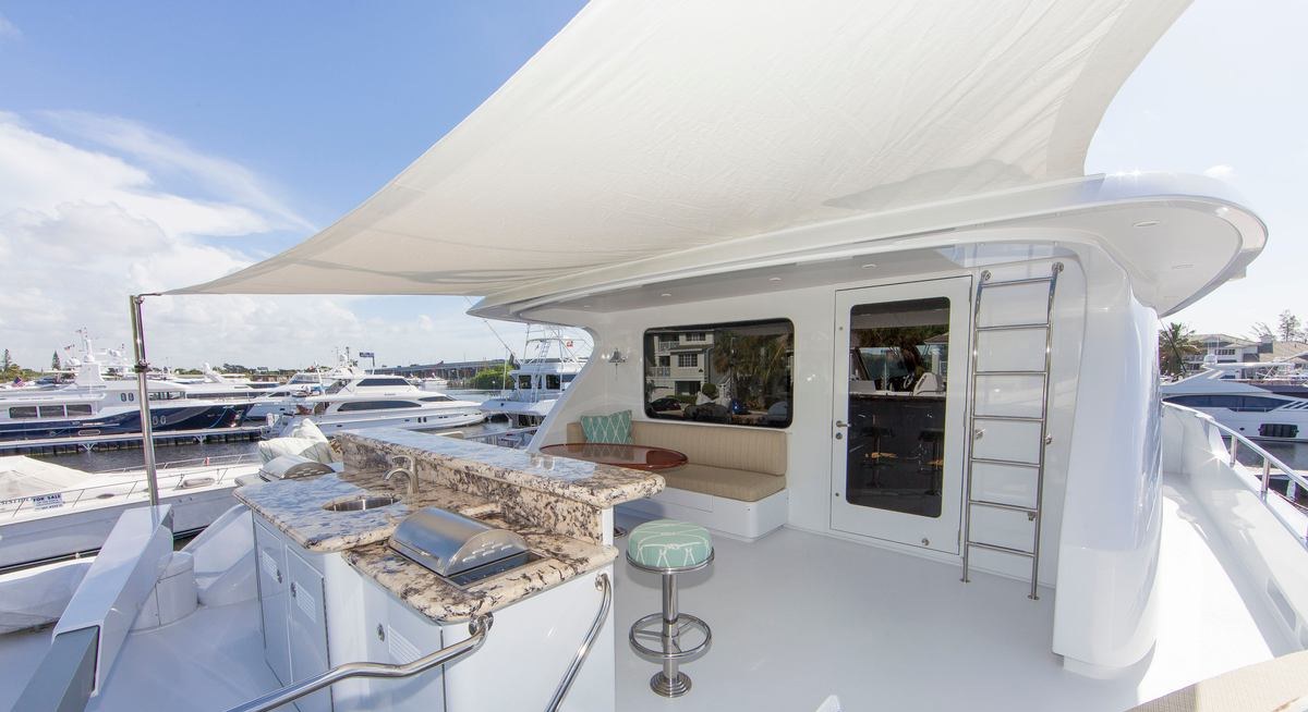 OTIUM yacht charter 3