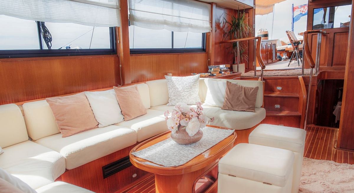 PACHA yacht charter 5