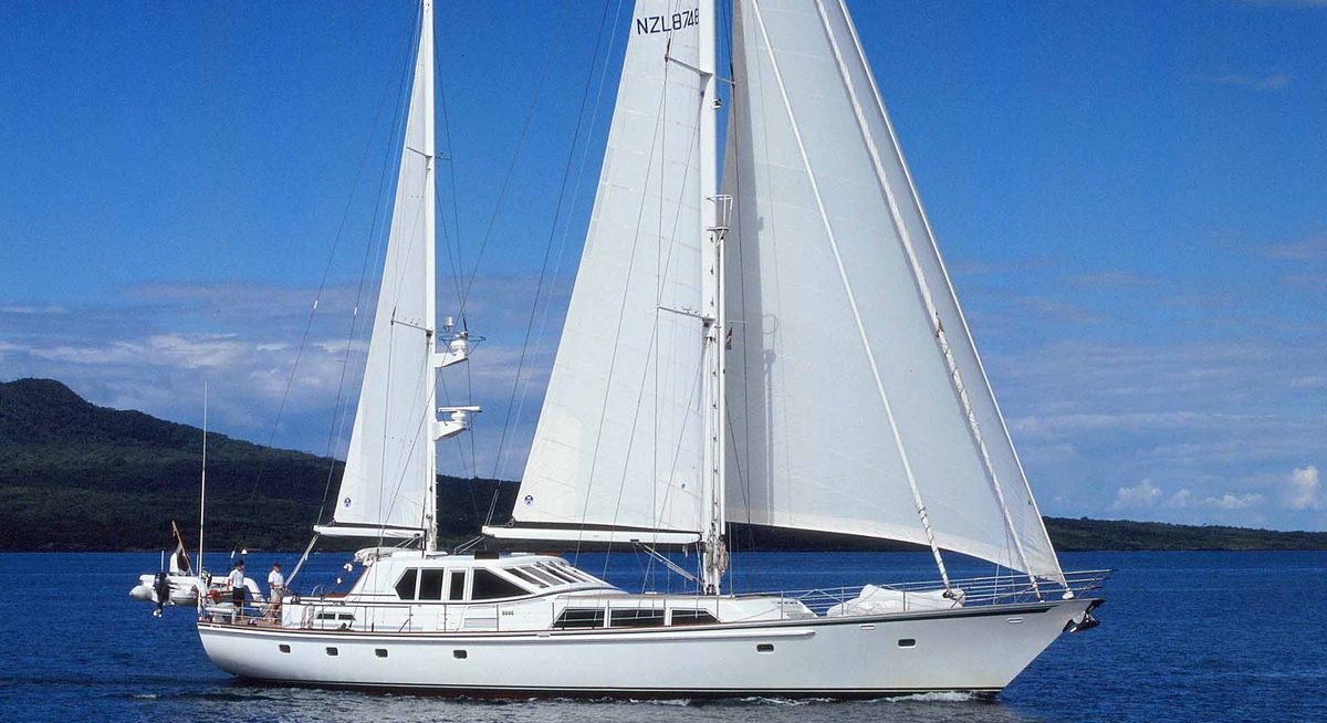 PACIFIC EAGLE yacht charter 2