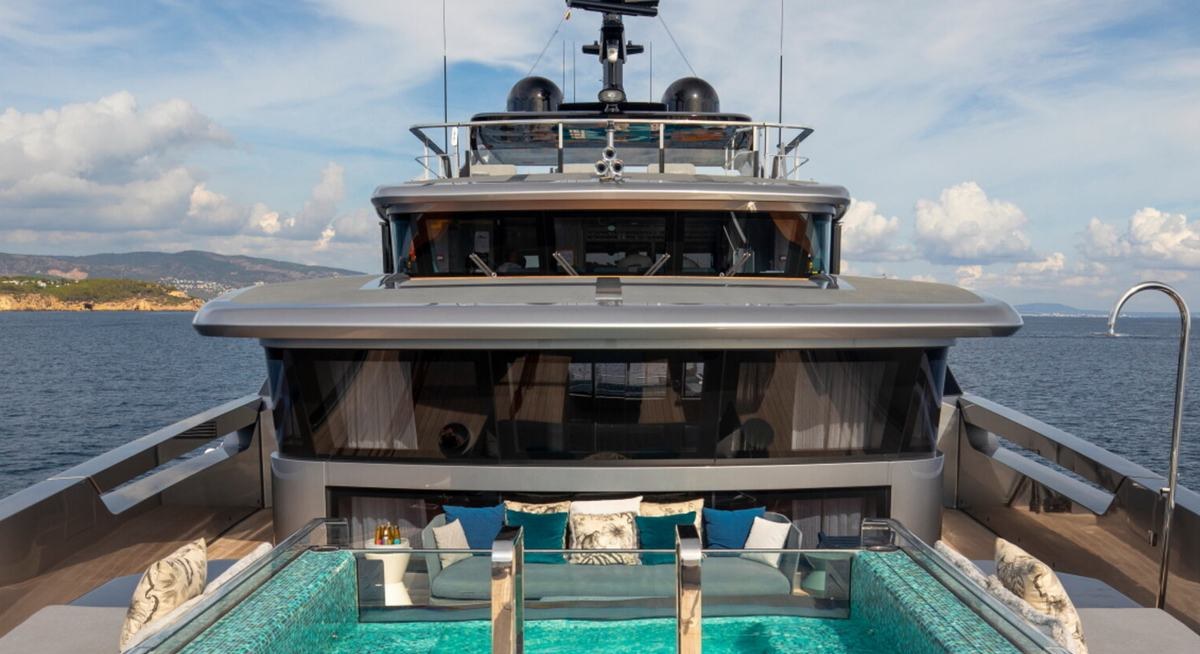 PACIFIC PEARL yacht charter 2
