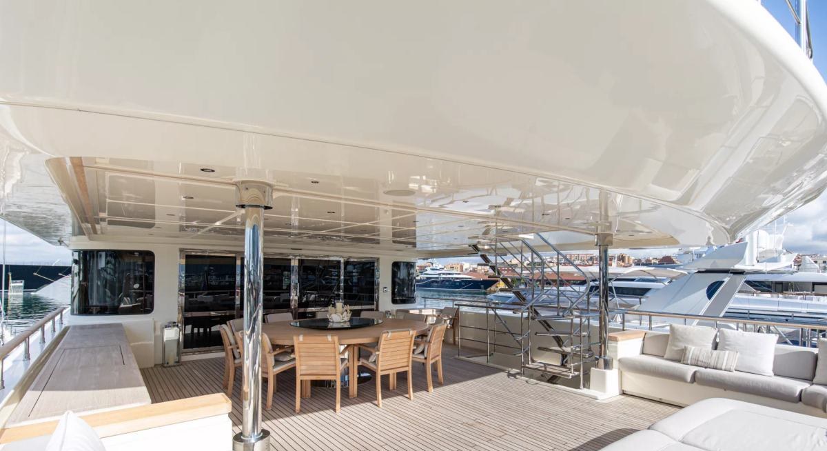 PALATIAL yacht charter 4