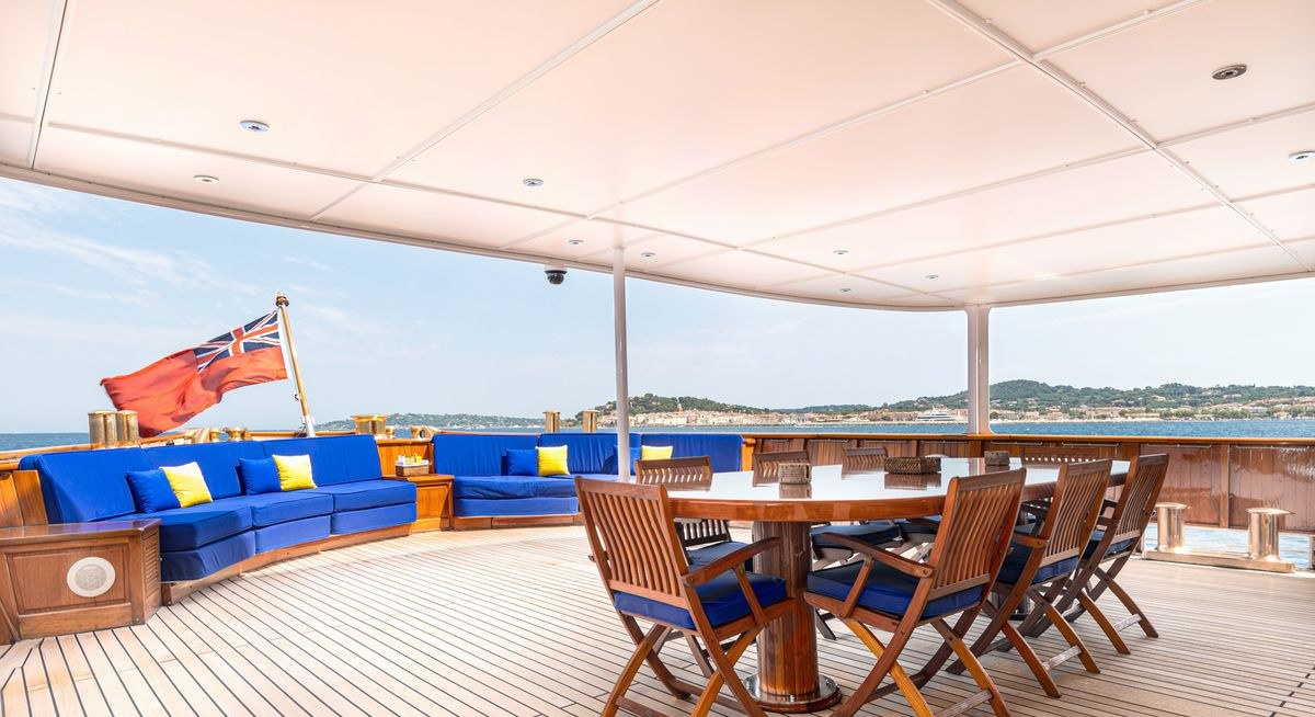 PALOMA yacht charter 3