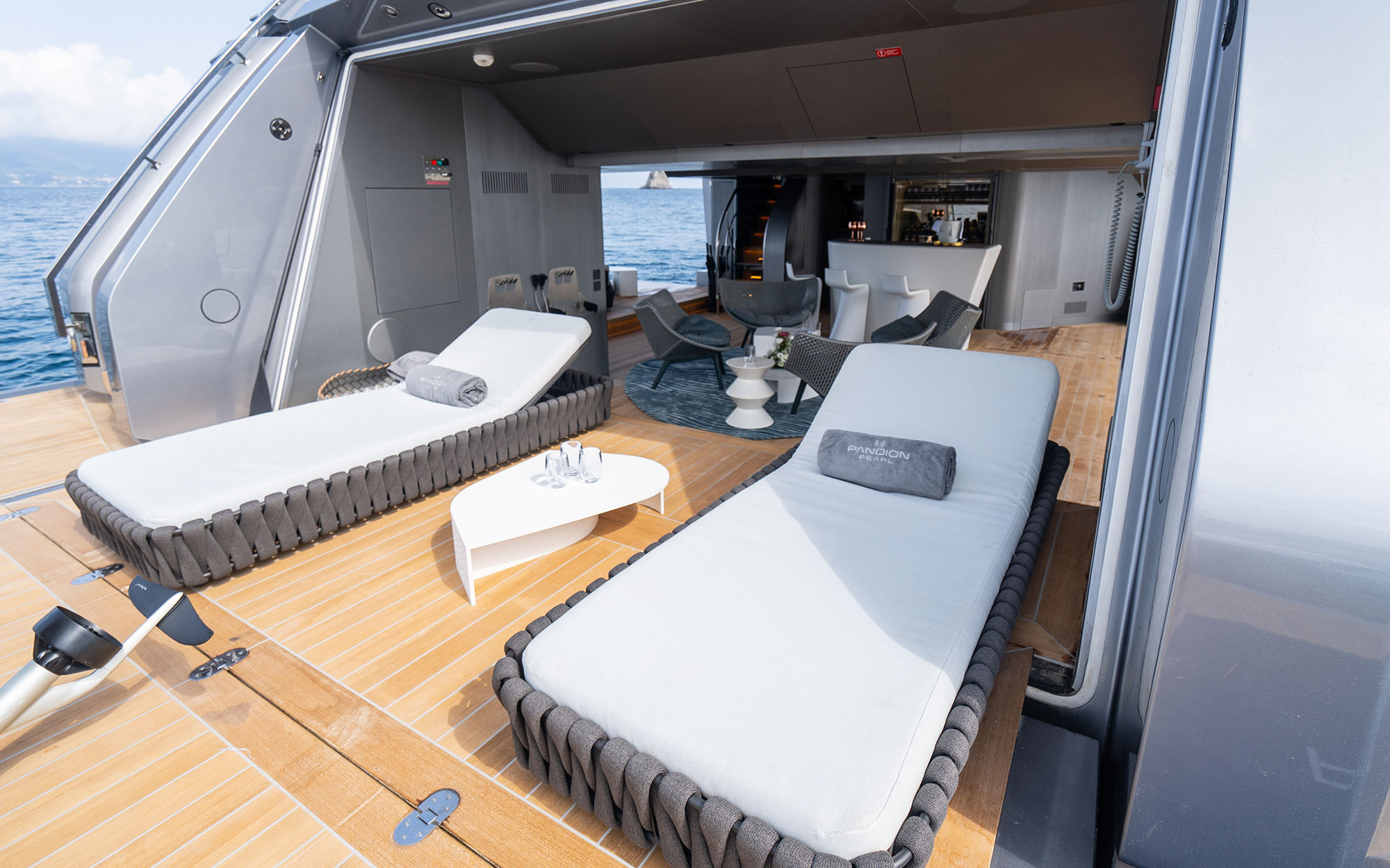 PANDION PEARL yacht charter 4