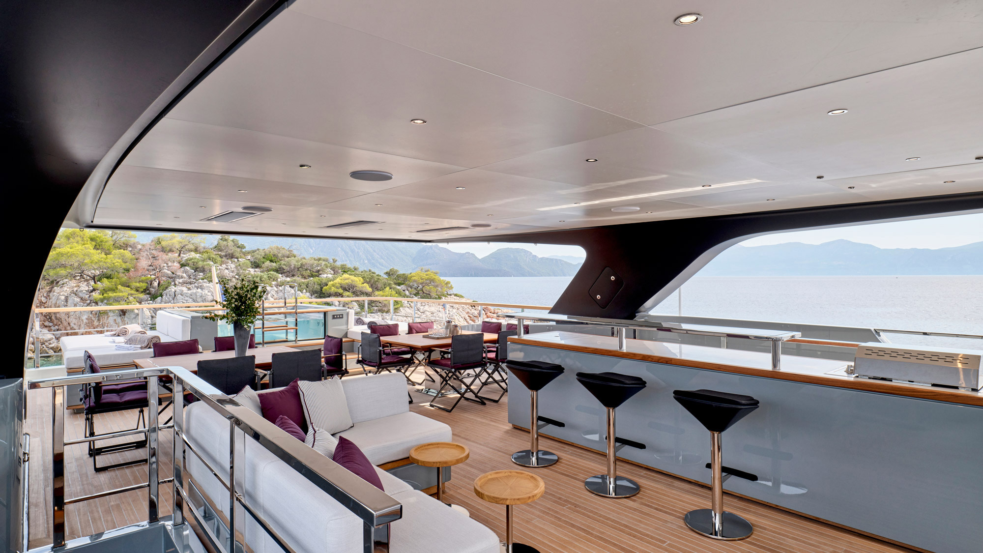 PARA BELLVM yacht charter 5