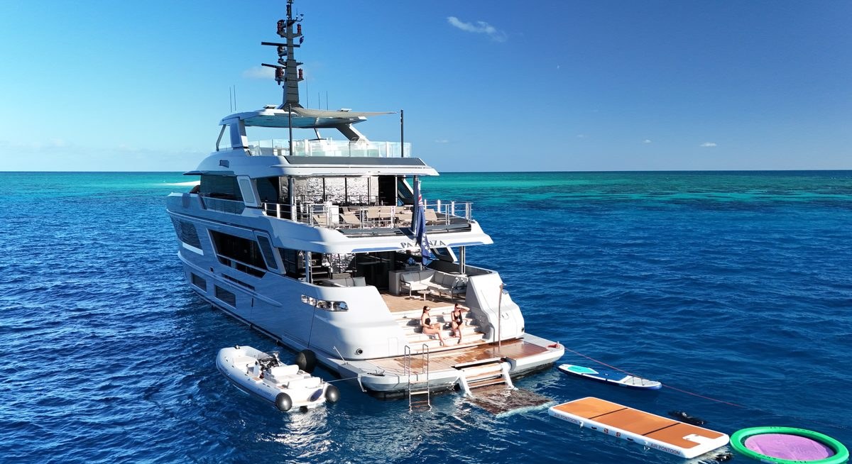 PAZIENZA yacht charter 5
