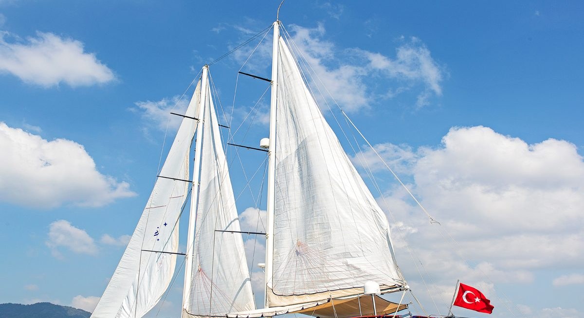 PERLA DEL MAR II yacht charter 2