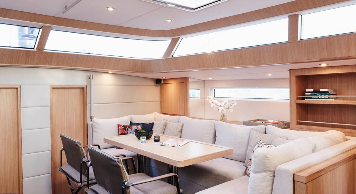 PH3 yacht charter 4