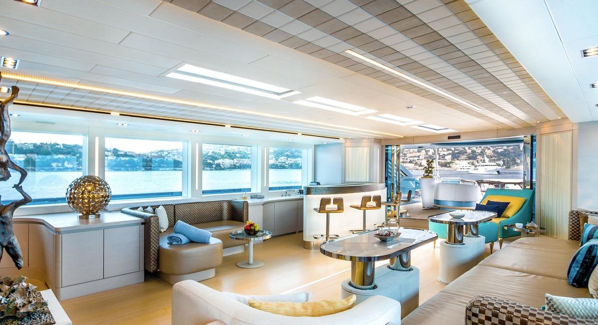 PHILMX yacht charter 4