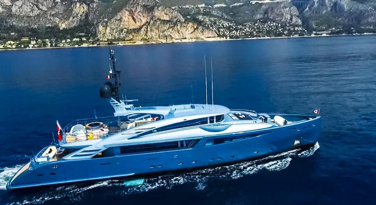 PHILMX yacht charter 3