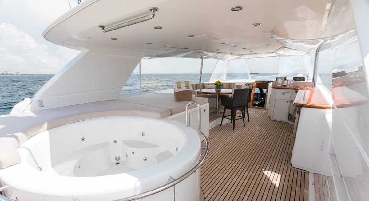 PICNIC yacht charter 3