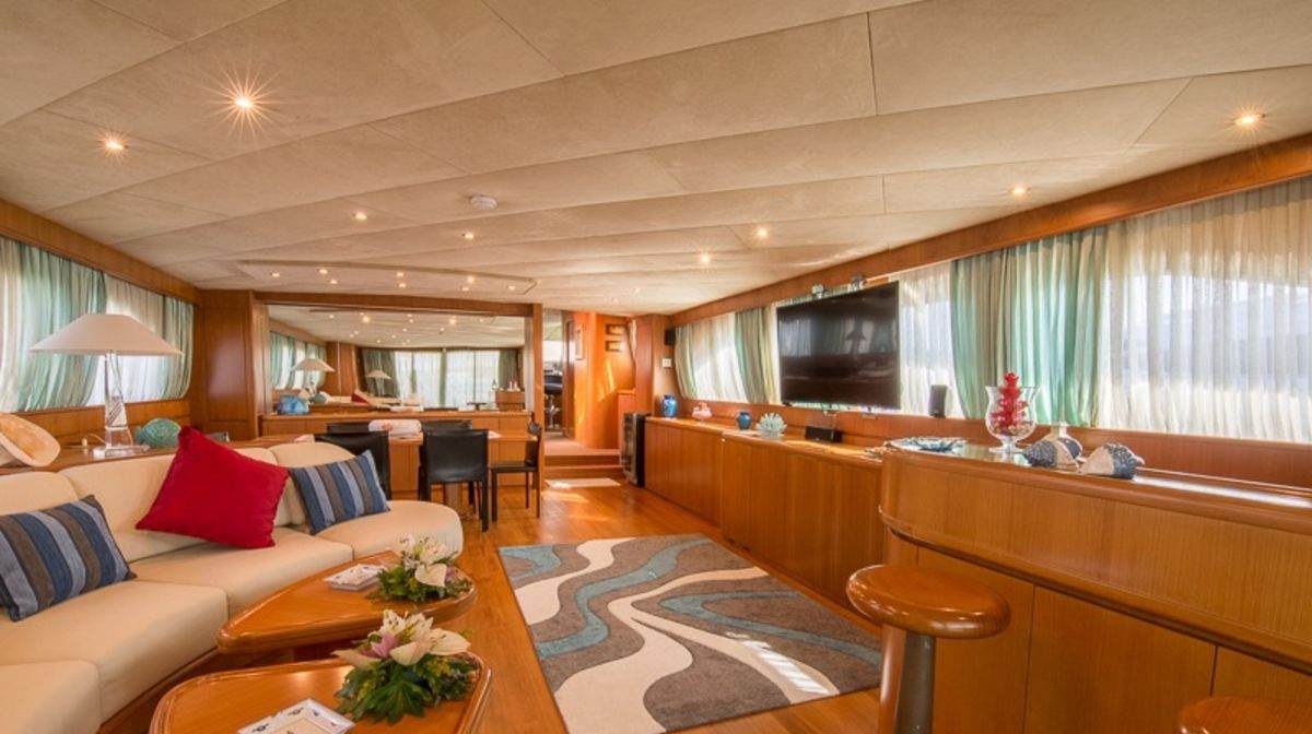 PIERPAOLO IV yacht charter 2