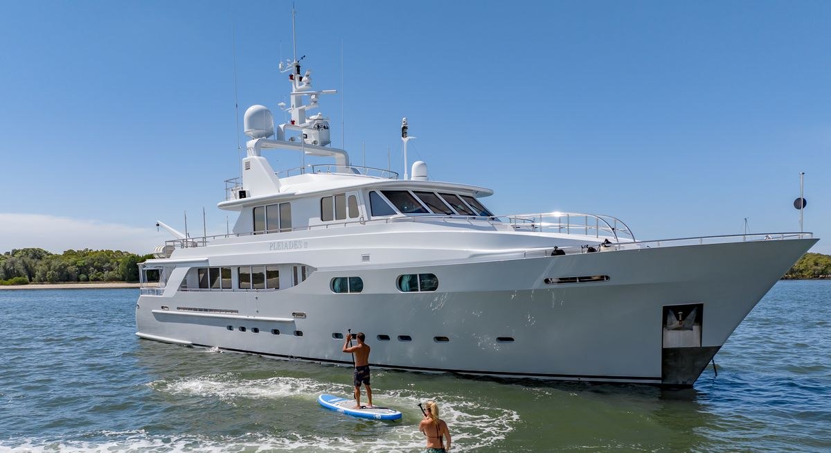 PLEIADES II yacht charter 5