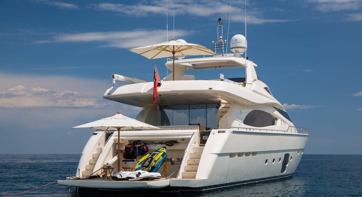 PORTHOS SANS ABRI yacht charter 5