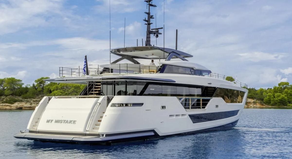 QUANT yacht charter 5