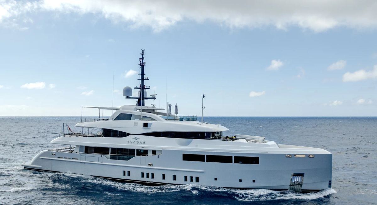 QUASAR yacht charter 1