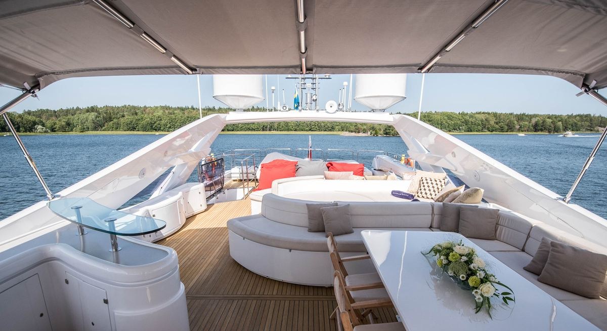 QUEEN OF SHEBA yacht charter 4
