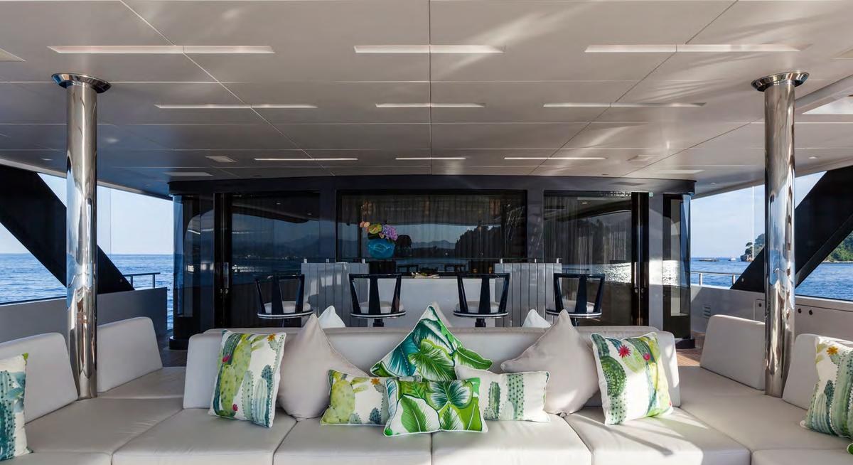 QUINTA ESSENTIA yacht charter 2