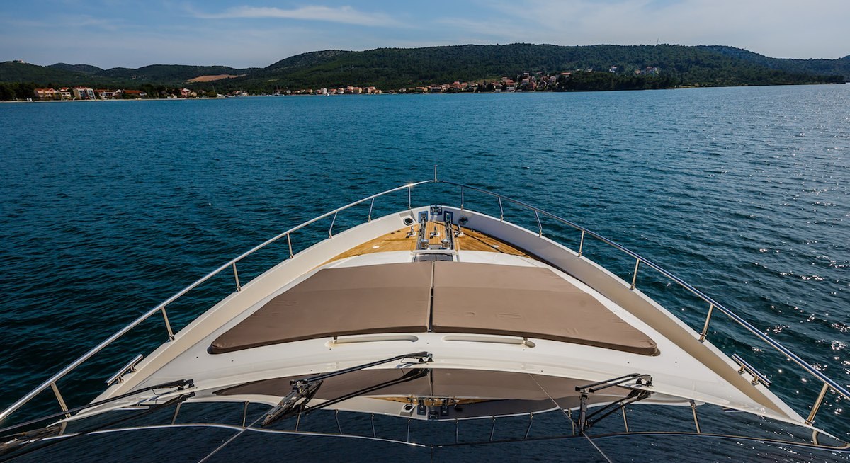 QUO VADIS I yacht charter 2
