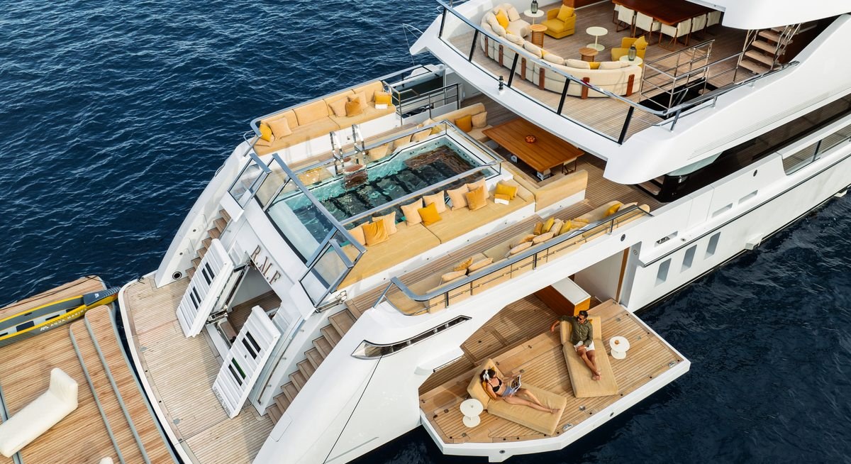 R.M.F yacht charter 3