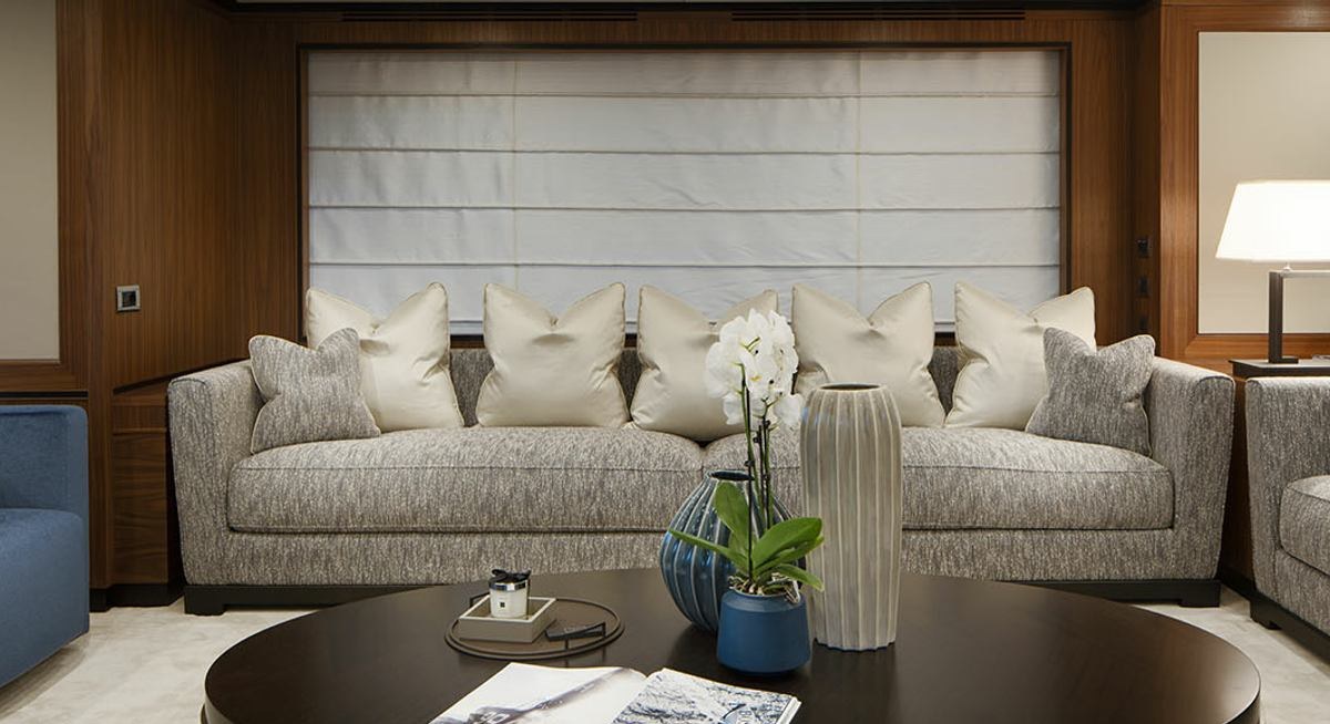 RANIA yacht charter 3