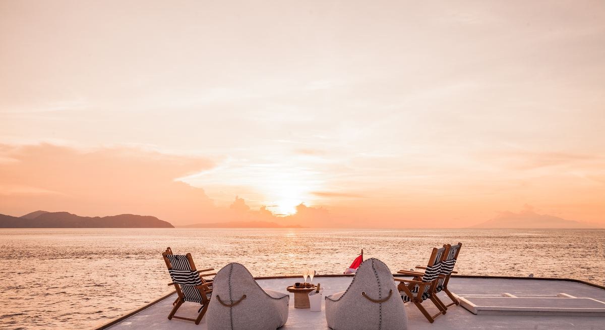 REBEL yacht charter 5