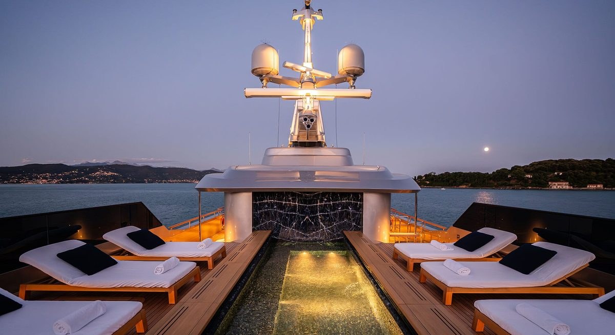 REGINA D'ITALIA yacht charter 3