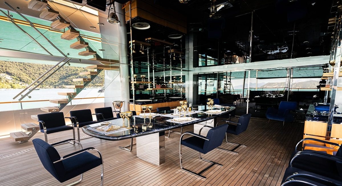 REGINA D'ITALIA yacht charter 4