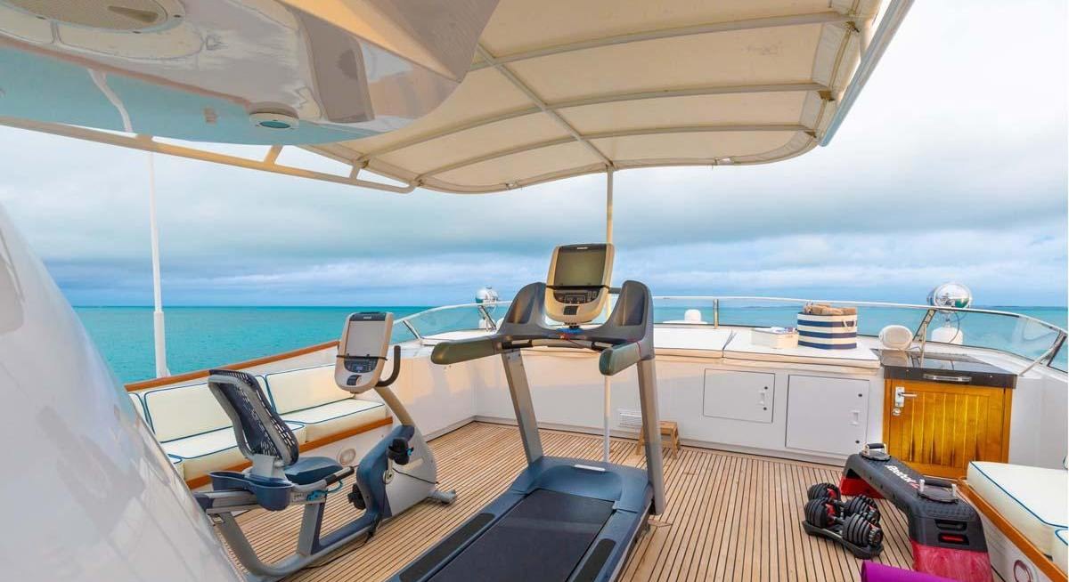 RENA yacht charter 4