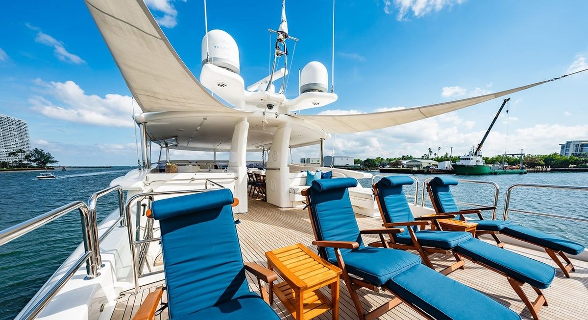 RHAPSODY yacht charter 3