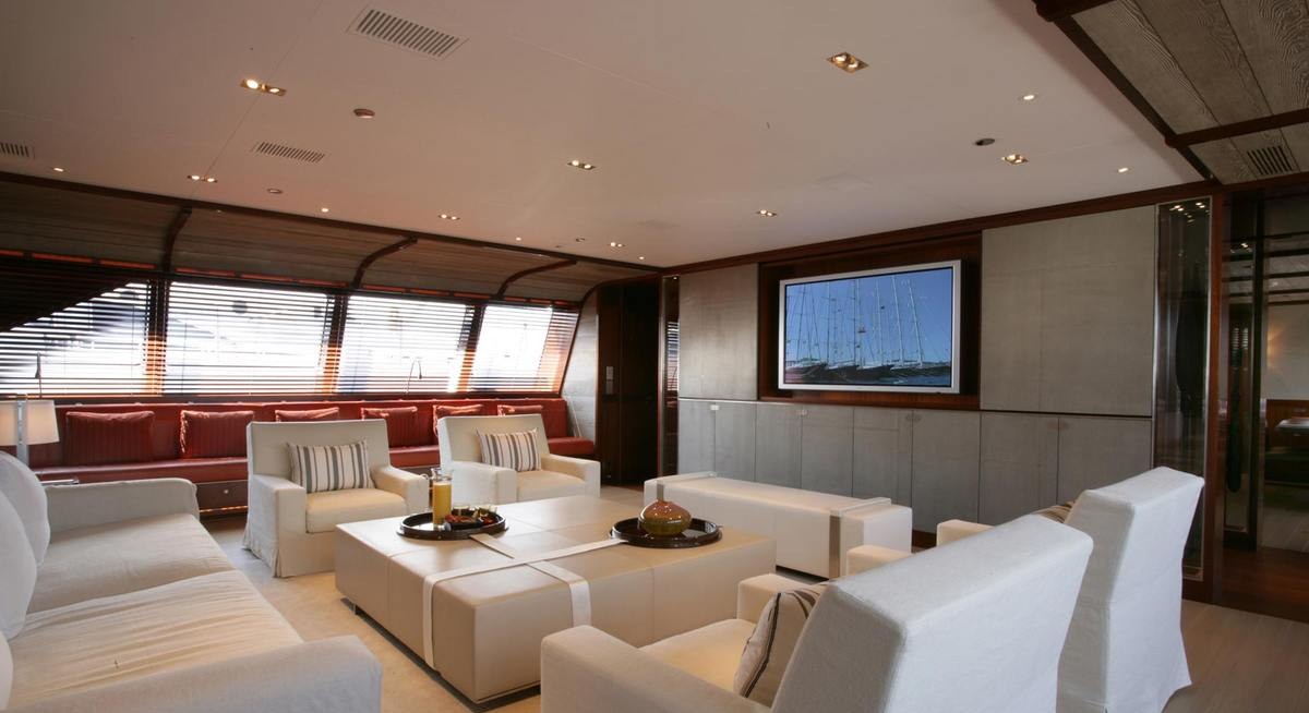 ROSEHEARTY yacht charter 2