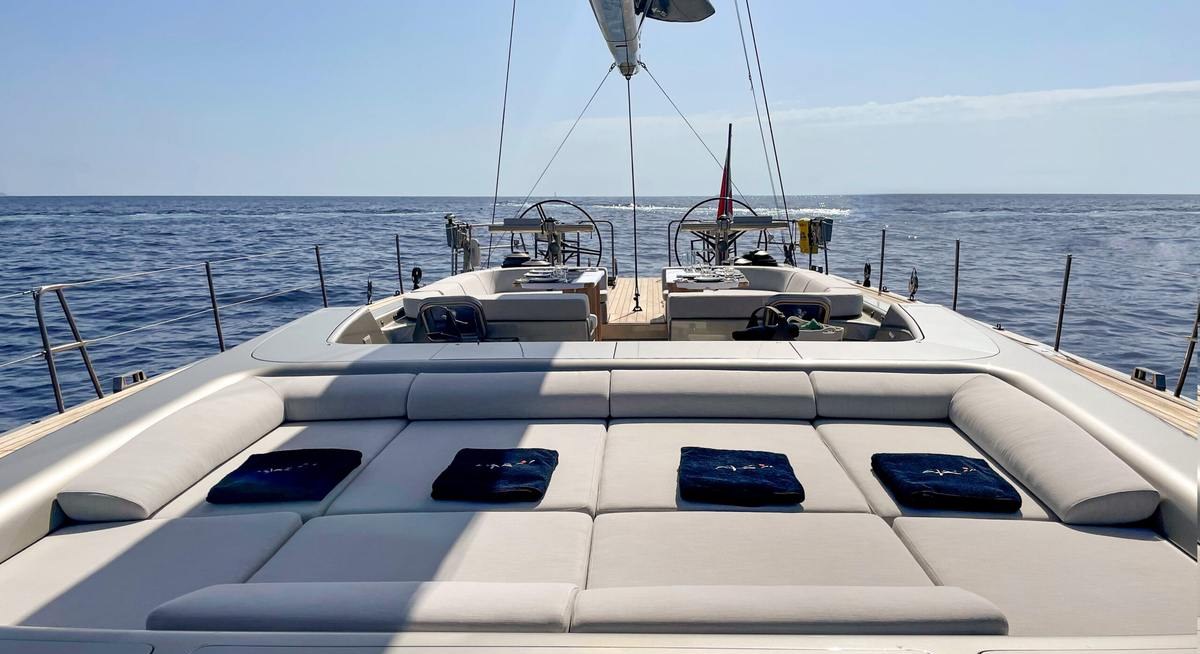 RUNNING ON FAITH yacht charter 3