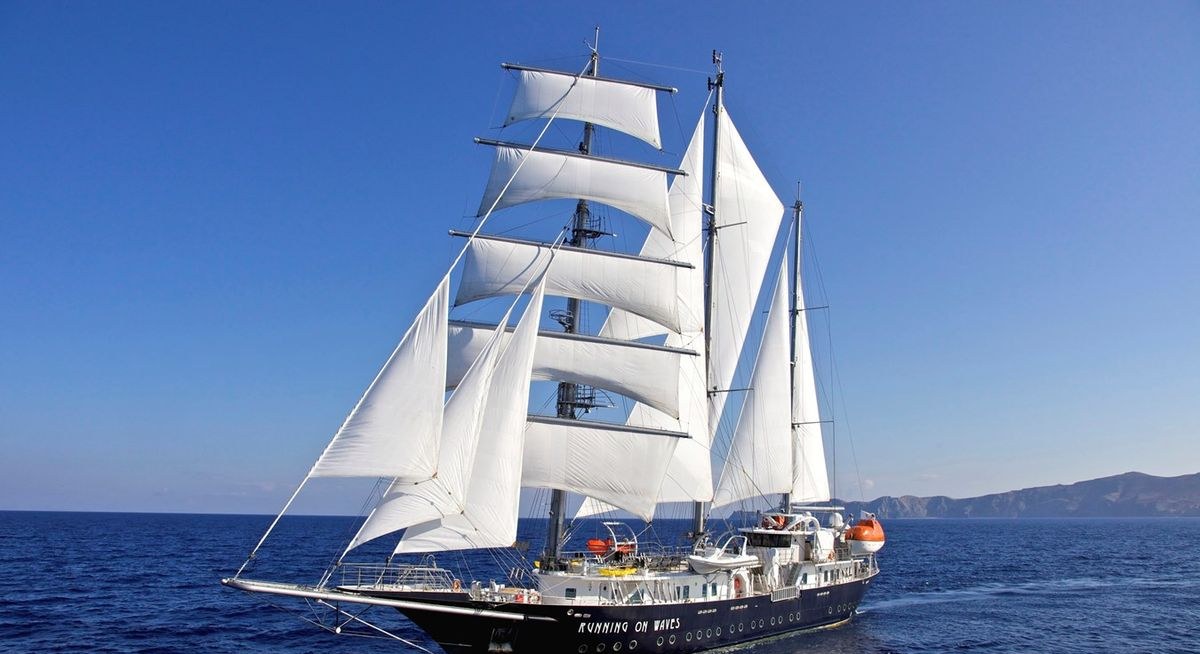 RUNNING ON WAVES yacht charter 1