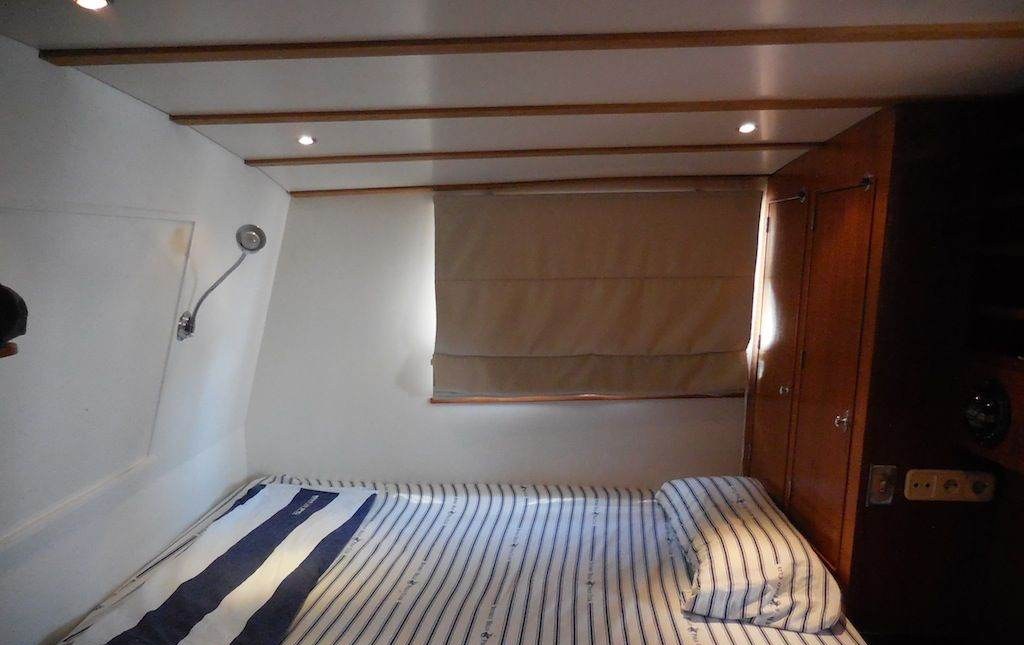 SAI KUNG yacht charter 2