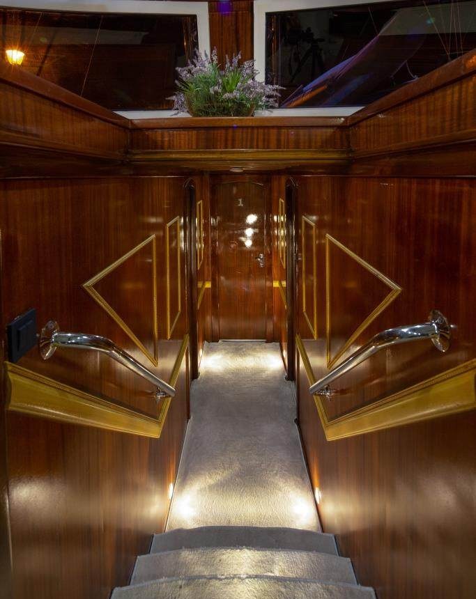 SAINT LUCA YACHT CHARTER yacht charter