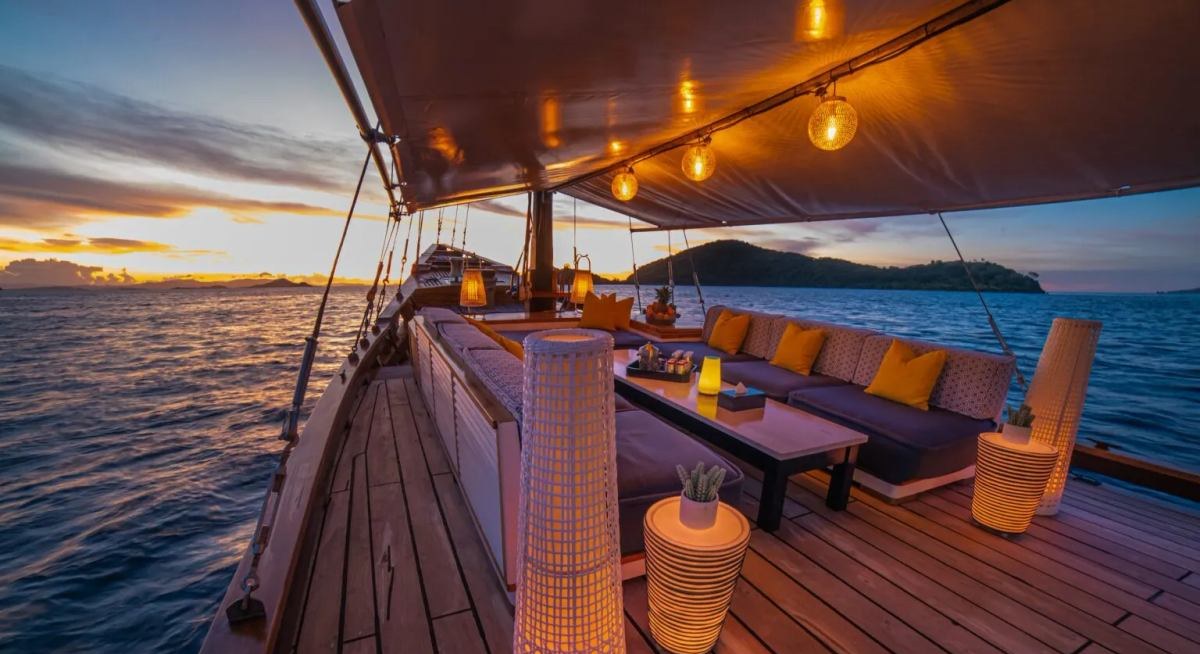 SAMARA II yacht charter 2