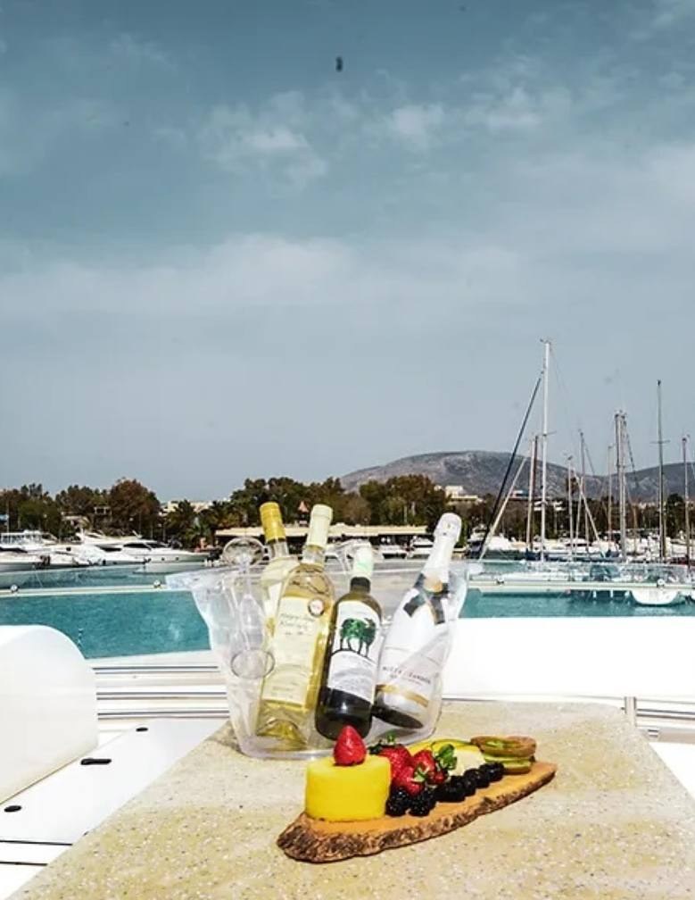 SAN DI MANGIO yacht charter 4