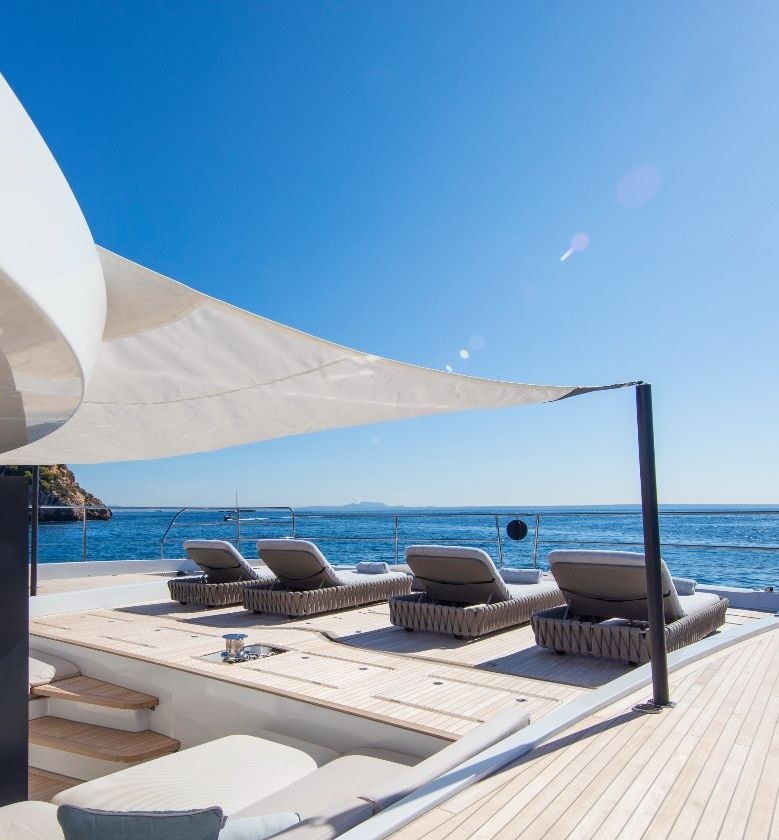 SÁSTA yacht charter 2