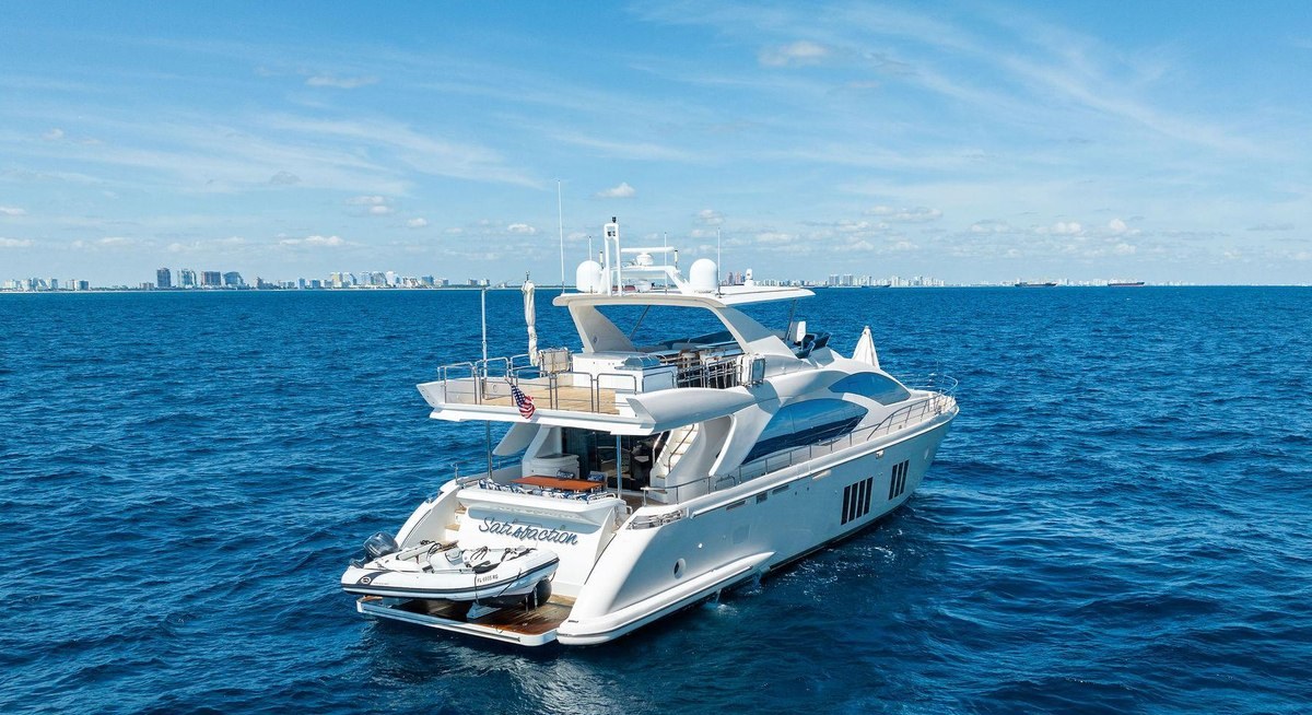 SATISFACTION yacht charter 3