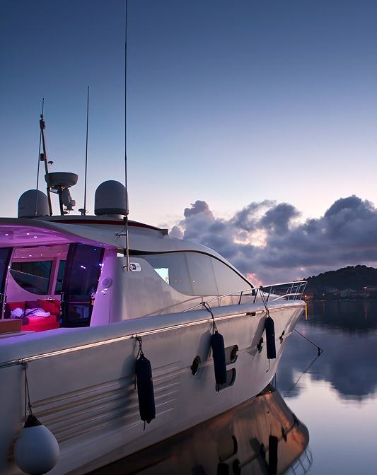 SAURON yacht charter 2