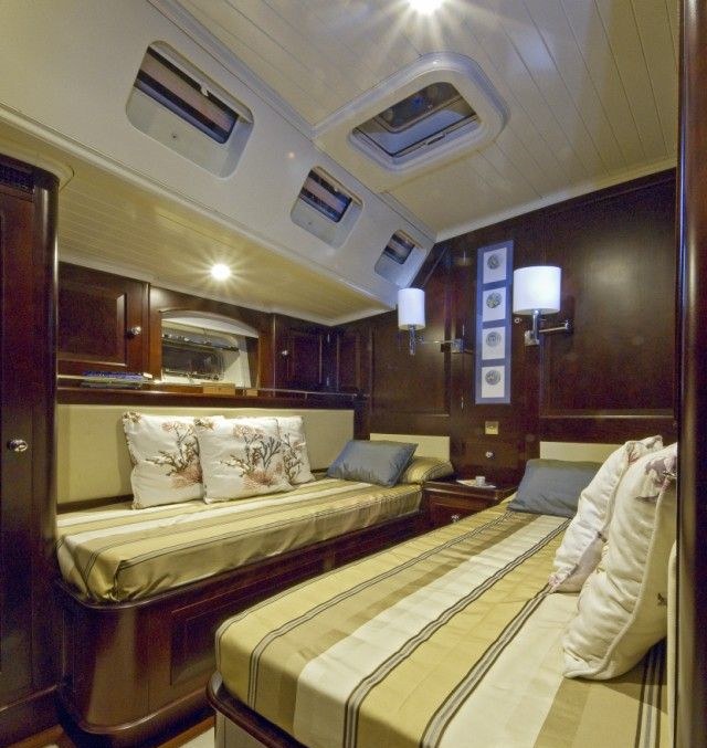 SAVARONA yacht charter 5