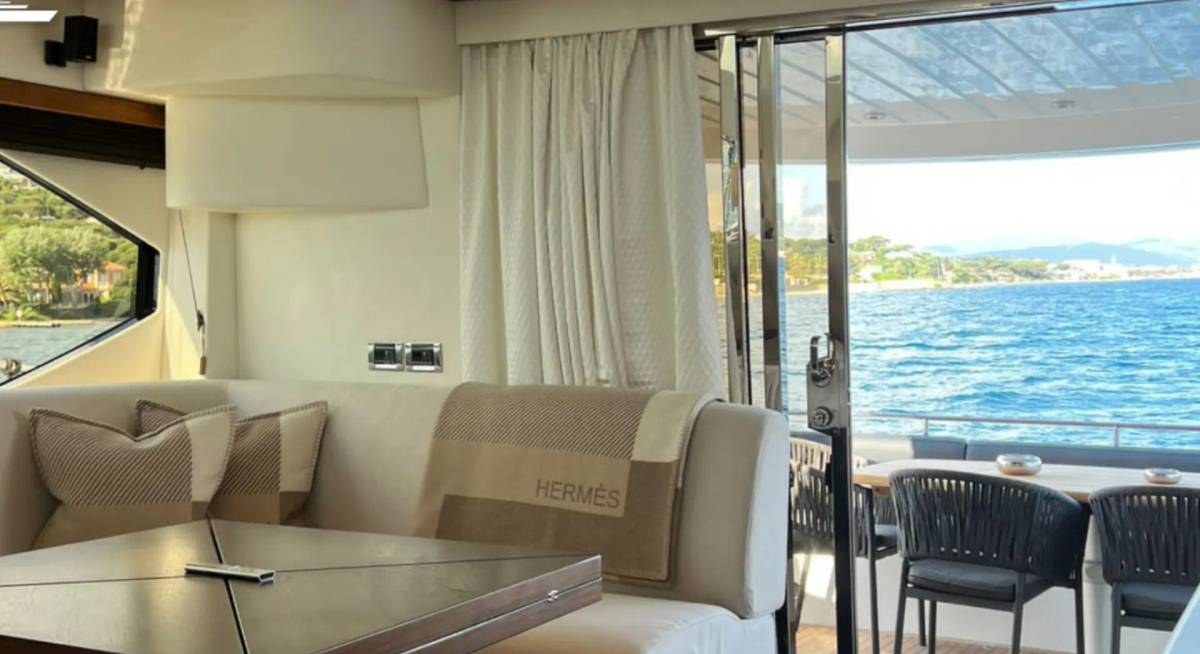 SCAR yacht charter 5