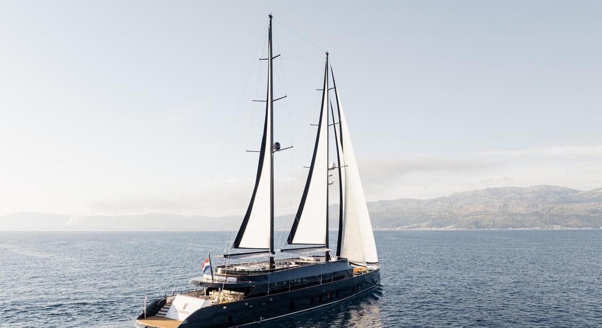 SCORPIOS yacht charter 5