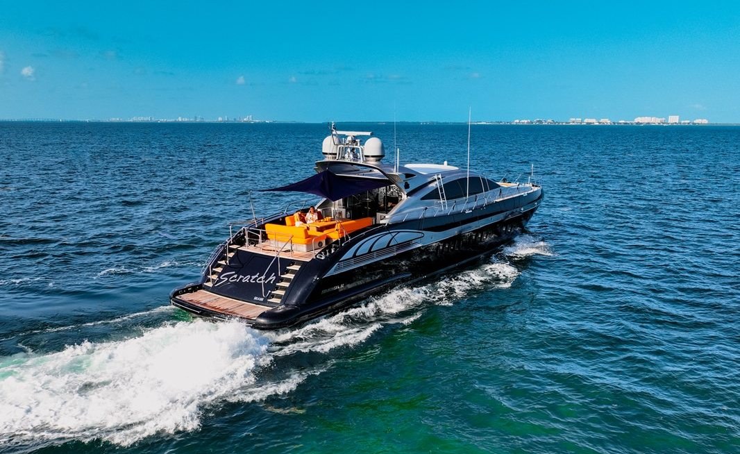 SCRATCH yacht charter 4