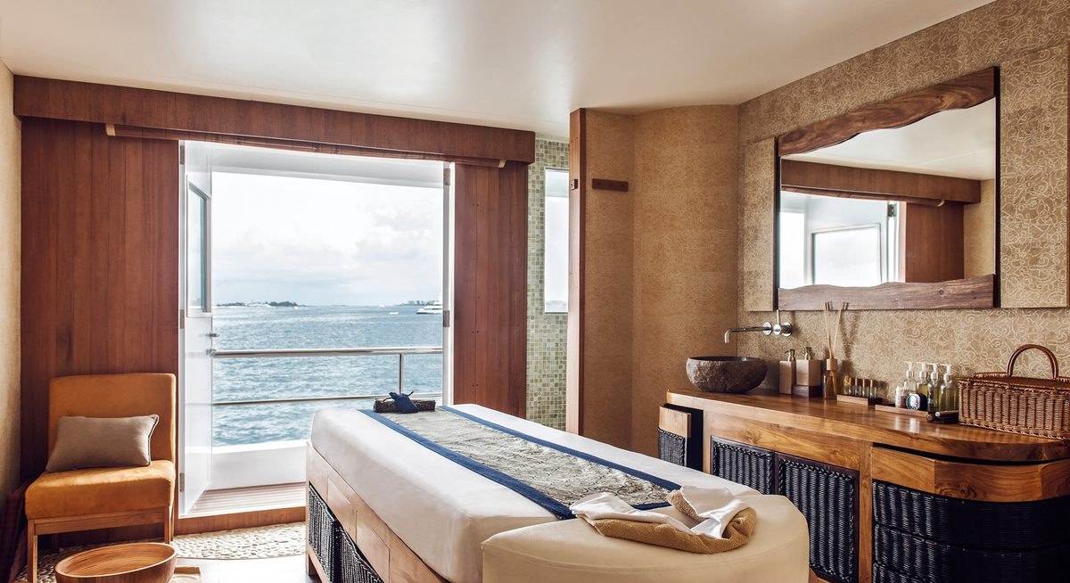 SCUBASPA yacht charter 4