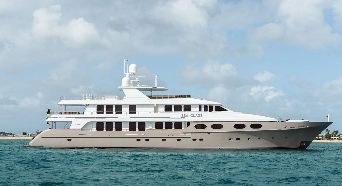 SEA CLASS yacht charter 1