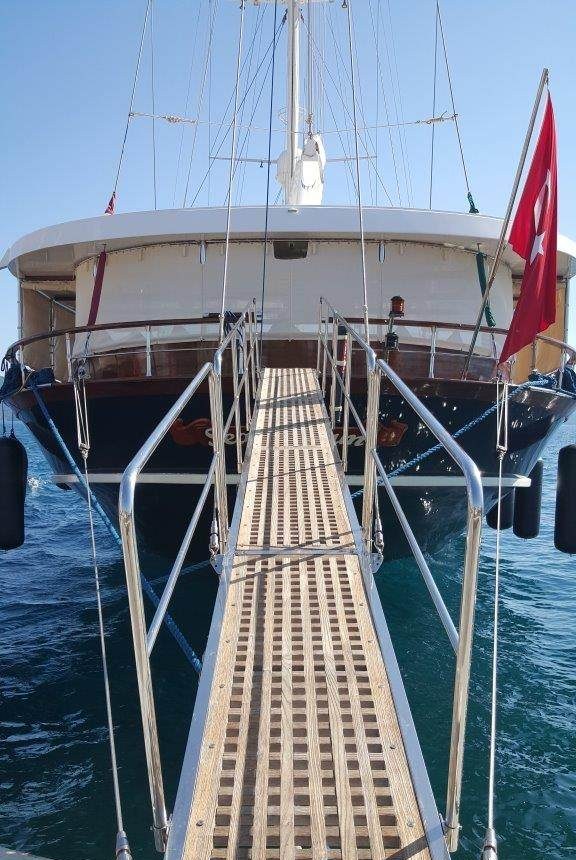 SEA DREAM yacht charter 4