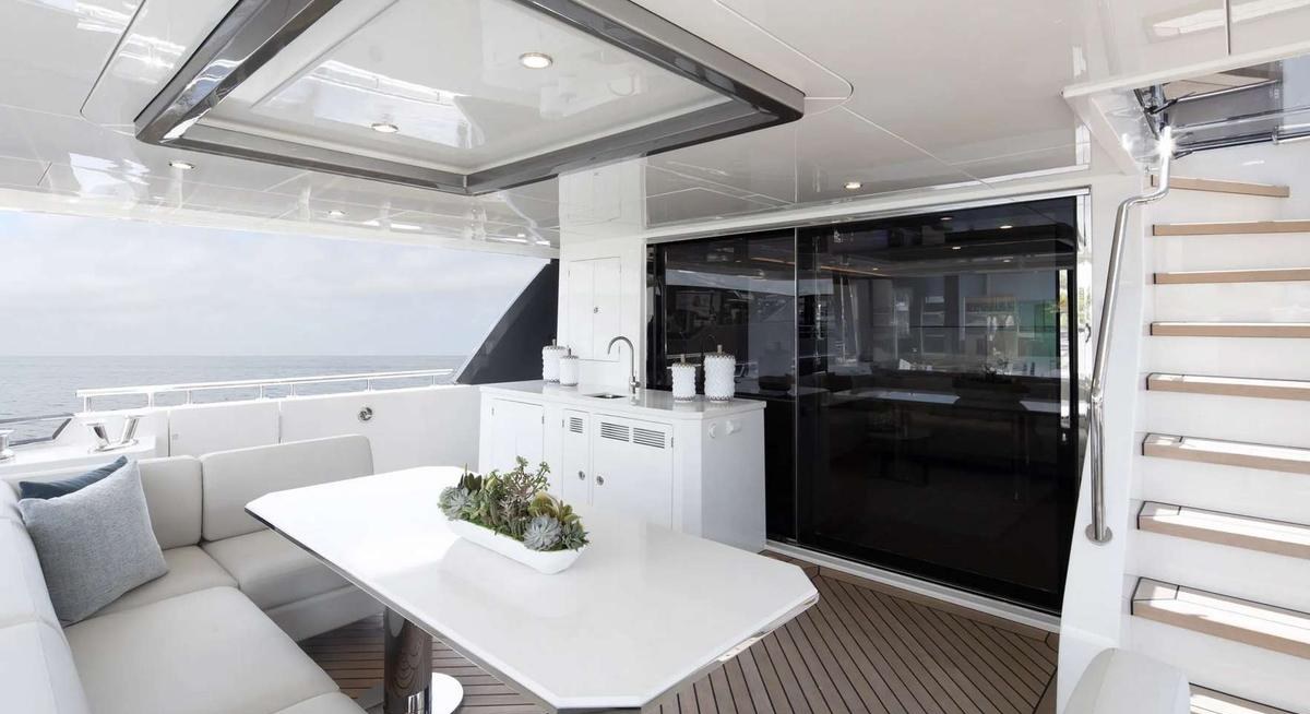 SEA EO yacht charter 4