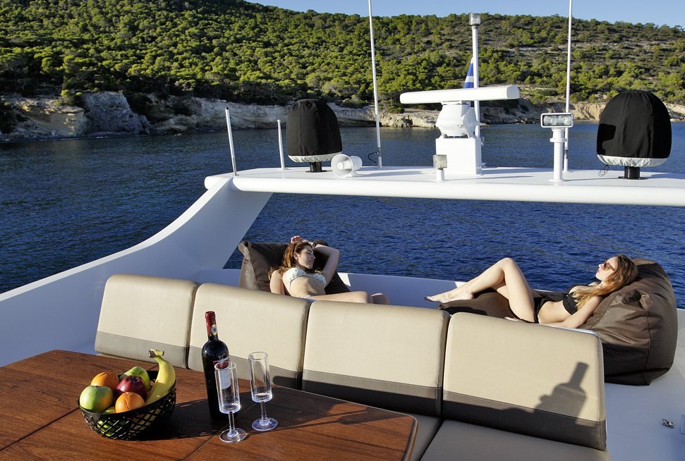 SEA HEART yacht charter 2