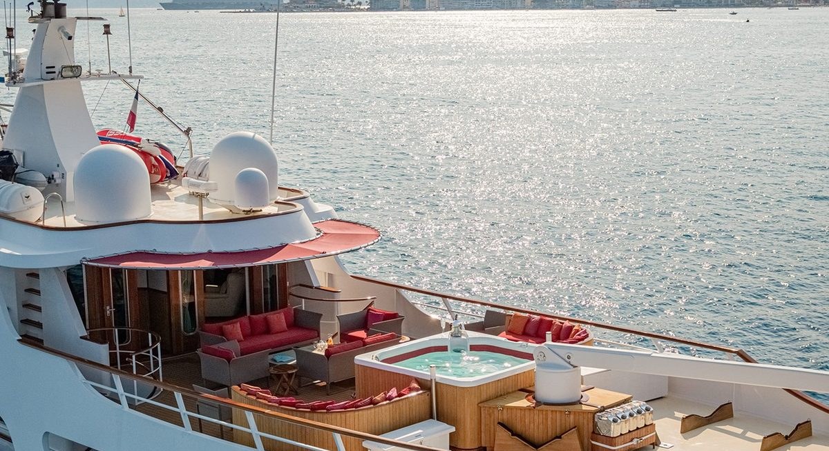 SEA LION yacht charter 3