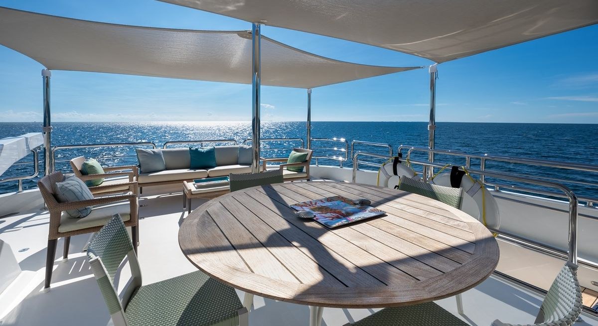 SEA N SEA yacht charter 4